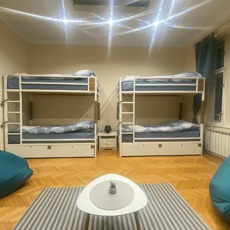 Fg Boutique Hostel Сараєво Екстер'єр фото